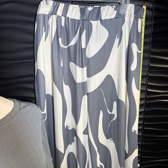 2 Piece Set With Cropped Top -D309 - Picture 4 of 5